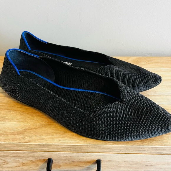 Rothy's Black The Pointe Flats Size 8.5 - Picture 2 of 10